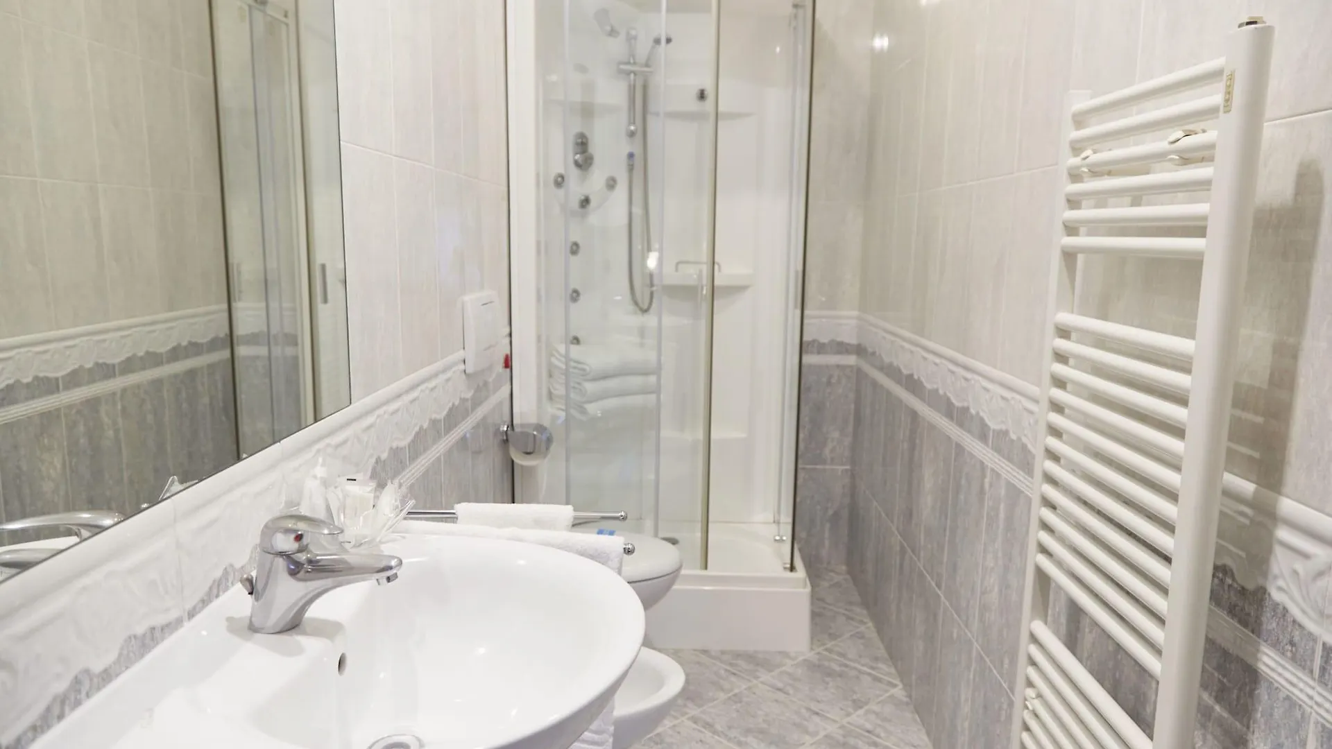 ***  Hotel Villa Adele Marghera Italia