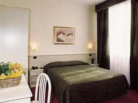 ***  Hotel Villa Adele Marghera Italia